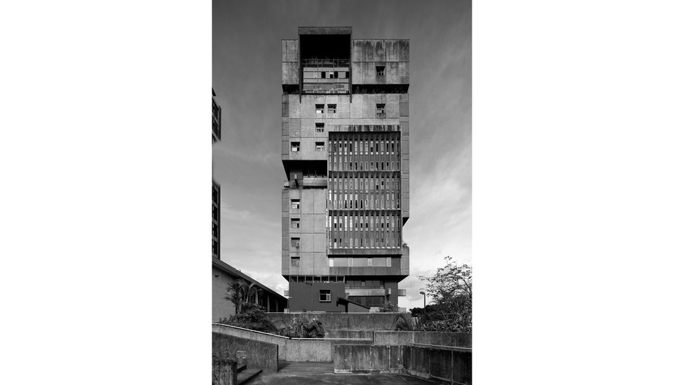 Jenaro Valverde Marín Building, CCSS, San José, Costa Rica, 1976 by Alberto Linner Díaz Jenaro Valverde Marín Building, CCSS, San José, Costa Rica, 1976 by Alberto Linner Díaz