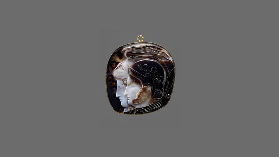 Cameos were a Hellenistic speciality, often bestowed as sought-after diplomatic gifts (Credit: Antikensammlung, Kunsthistorisches Museum, Vienna) Cameos were a Hellenistic speciality, often bestowed as sought-after diplomatic gifts (Credit: Antikensammlung, Kunsthistorisches Museum, Vienna)