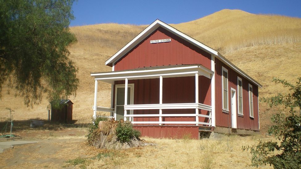 Mentryville is now completely abandoned, but you might have seen it used as a setting for episodes of the X-files, the A-Team and Murder, She Wrote. Mentryville is now completely abandoned, but you might have seen it used as a setting for episodes of the X-files, the A-Team and Murder, She Wrote.