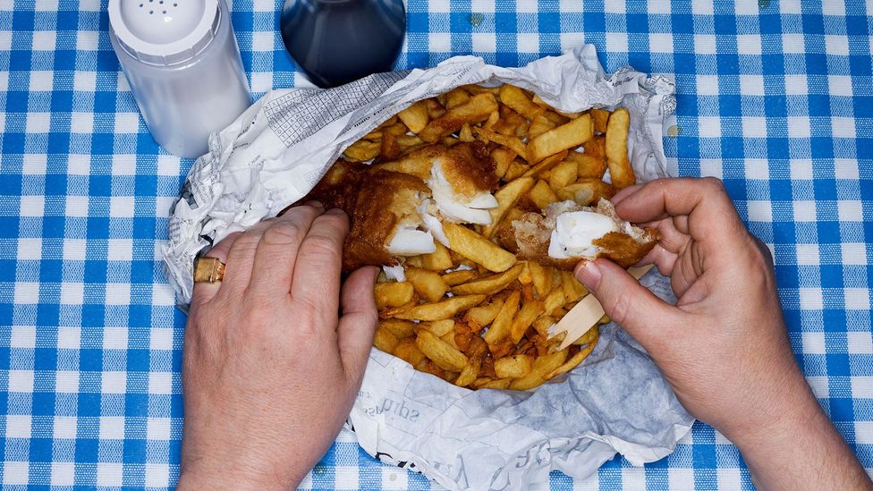 Unhealthy eating can age the brain, accelerating the natural cognitive decline by 10 years (Credit: Getty Images) Unhealthy eating can age the brain, accelerating the natural cognitive decline by 10 years (Credit: Getty Images)
