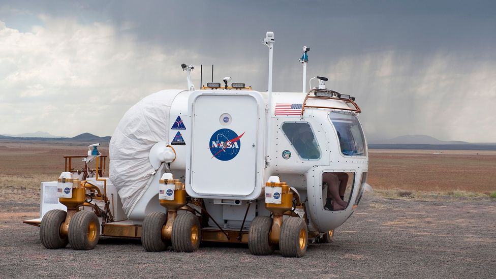 modular space exploration vehicle