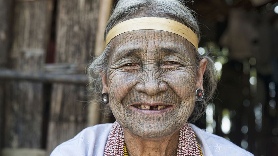 Myanmar’s tattooed Chin women - BBC Travel