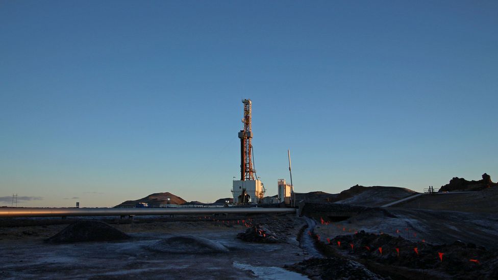 Iceland is dotted with geothermal power plants, each consisting of multiple wells - but to make the most of the underground heat, you need to go deep (Credit: Chris Baraniuk) Iceland is dotted with geothermal power plants, each consisting of multiple wells - but to make the most of the underground heat, you need to go deep (Credit: Chris Baraniuk)