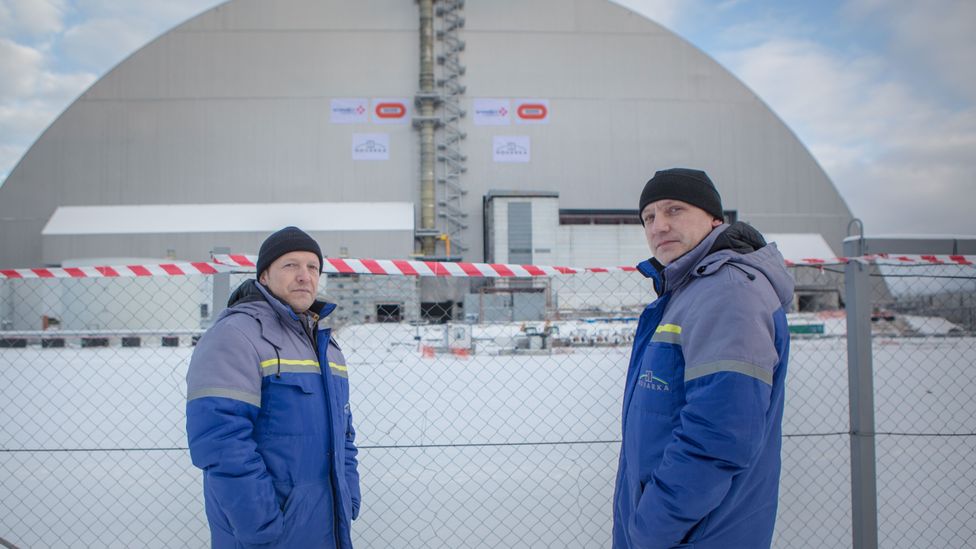 These brothers have spent their careers working on the new sarcophagus at Chernobyl. One started as a liquidator in 1988 and stayed, the other joined in 2000 (Credit: Anton Skyba) These brothers have spent their careers working on the new sarcophagus at Chernobyl. One started as a liquidator in 1988 and stayed, the other joined in 2000 (Credit: Anton Skyba)