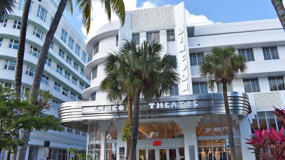 Along with new developments, south Florida is home to historic properties which are at risk, as in the Art Deco district of Miami Beach (Credit: Amanda Ruggeri)