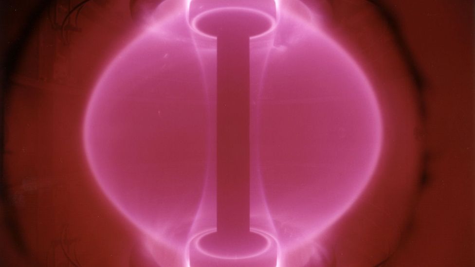 Plasma inside the first full-sized spherical tokamak, which was built by the Culham Science Centre and led to the development of Mast (Credit: Culham Centre for Fusion Energy)