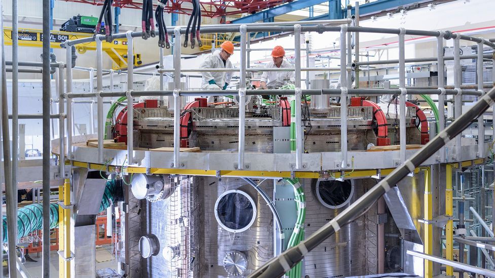 Construction of the doughnut-shaped Mast reactor at Culham (Credit: Culham Centre for Fusion Energy)