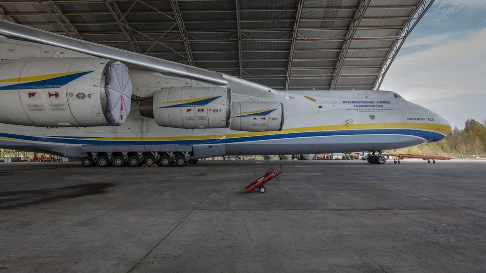 Anyone who wants to charter the sole An-225 has to pay $30,000 (£23,200) an hour (Credit: Anton Skyba)