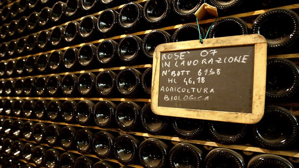 Franciacorta’s sparkling wine rivals even Champagne (Credit: REUTERS/Alamy)