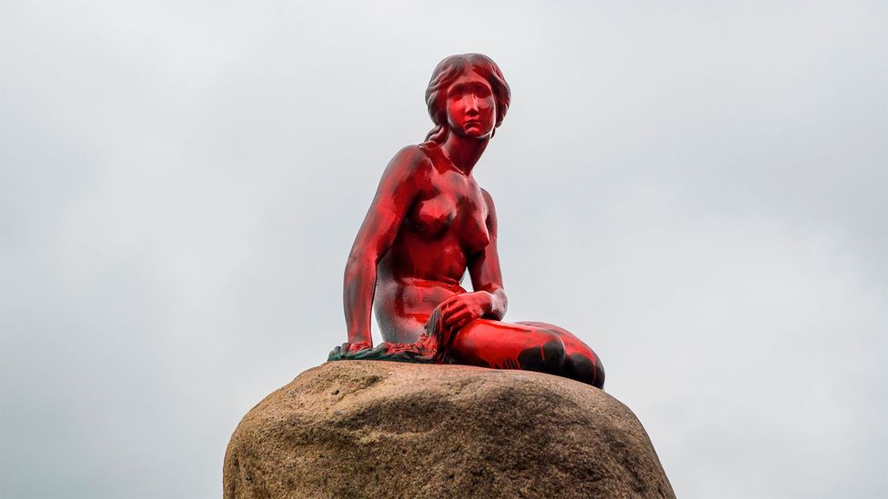 Anti-whaling activists splashed red paint on Edvard Eriksen’s statue of The Little Mermaid (Credit: AP) Anti-whaling activists splashed red paint on Edvard Eriksen’s statue of The Little Mermaid (Credit: AP)