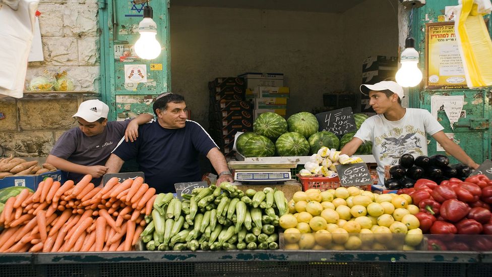 The earliest Zionist settlers promoted the creation of a unified food culture (Credit: Stuart Freedman/Getty Images)