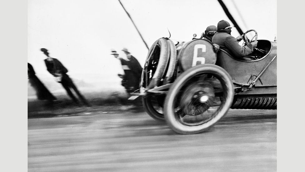 Jacques Henri-Lartigue was one of many artists who became obsessed with the car’s aesthetic in the early 20th Century (Credit: Ministère de la Culture, Jacques-Henri Lartigue) Jacques Henri-Lartigue was one of many artists who became obsessed with the car’s aesthetic in the early 20th Century (Credit: Ministère de la Culture, Jacques-Henri Lartigue)
