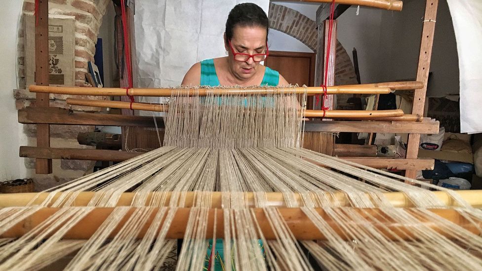 The loom Chiara Vigo weaves on has been in her family for more than 200 years (Credit: Eliot Stein)