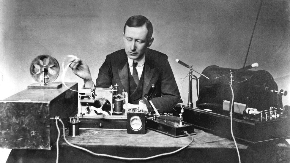 It was one of Marconi’s radios that received wireless transmissions from the sinking RMS Titanic (Credit: Ann Ronan Pictures/Print Collector/Getty Images)