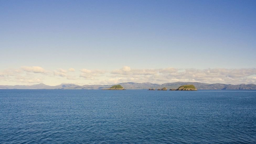 A boat trip to the Shiant Isles provides plenty of ‘blue space’ to contemplate (Credit: Alamy)
