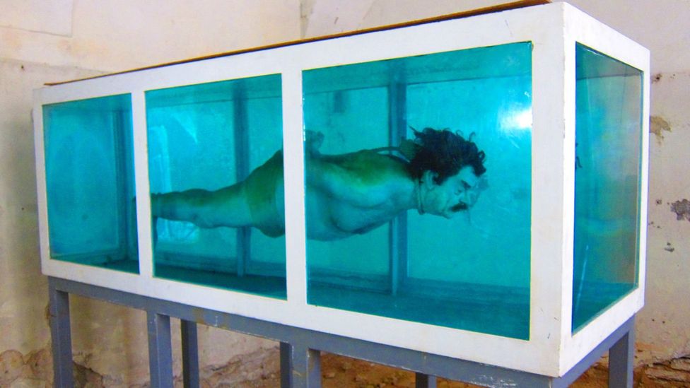 David Černý, Shark, 2005 (Credit: David Černý)