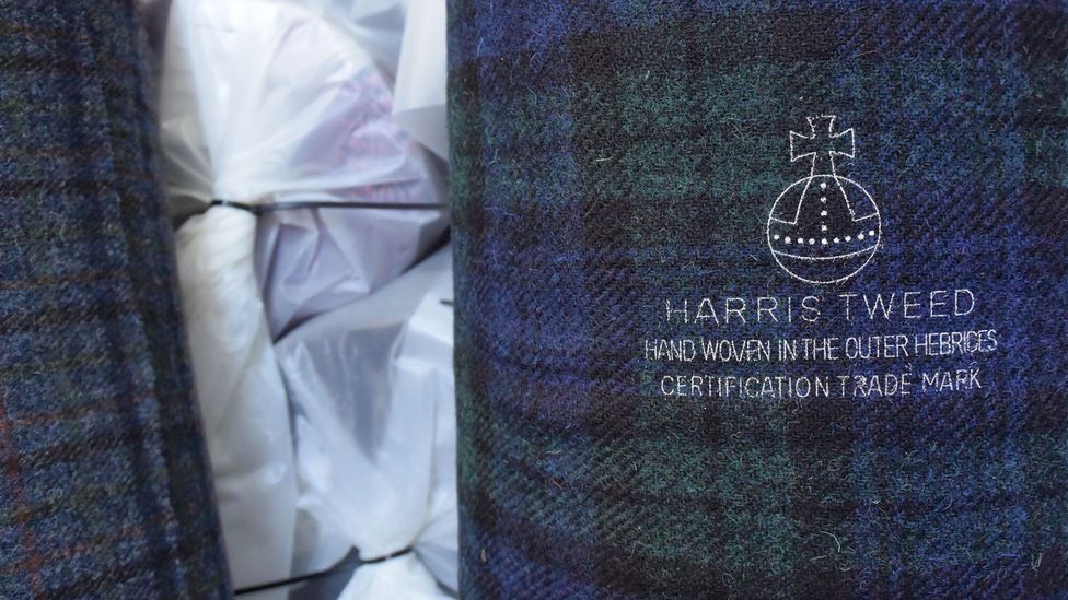 Harris Tweed must be handwoven, finished and made using wool dyed and spun in the Outer Hebrides (Credit: Kathryn MacLeod)