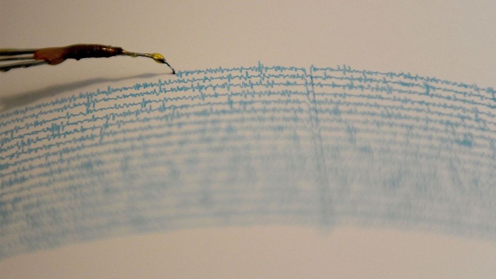 Large ocean waves produce tremors on the sea floor that can be picked up by seismographs around the world (Credit: PEDRO PARDO/AFP/Getty Images) Large ocean waves produce tremors on the sea floor that can be picked up by seismographs around the world (Credit: PEDRO PARDO/AFP/Getty Images)