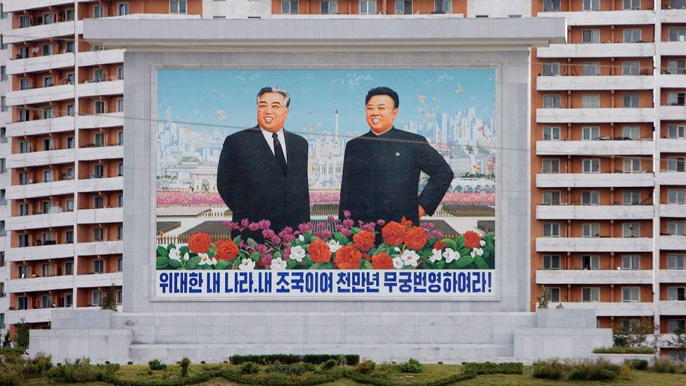 Kim Il-sung and Kim Jong-il (Credit: Alamy)