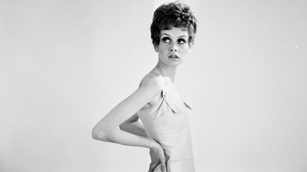The waifish model Twiggy epitomised the androgynous look fashionable in the 1960s (Credit: Getty)