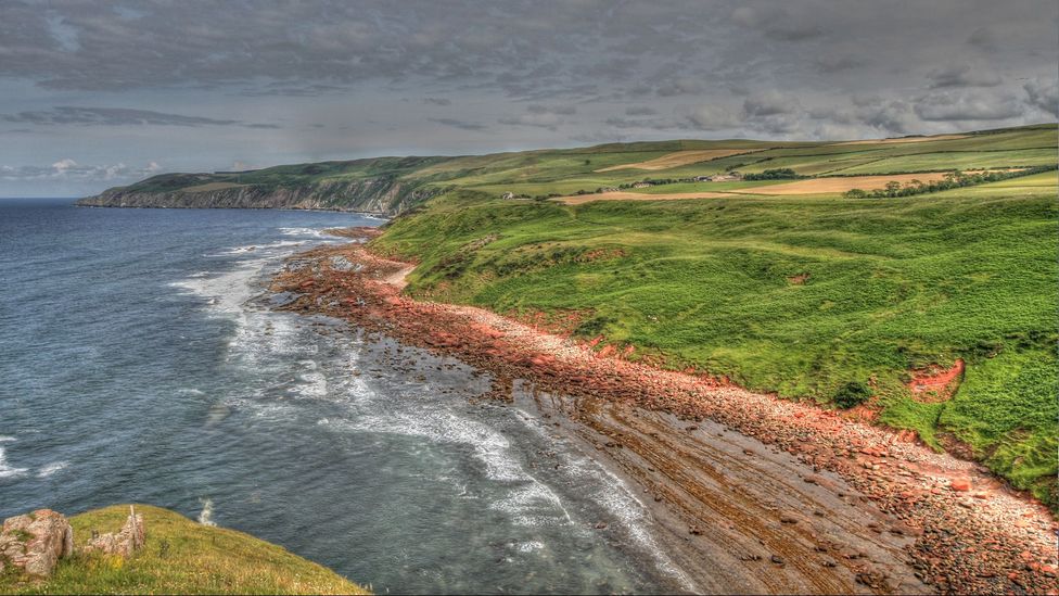 The cliff that changed our understanding of time - BBC Travel