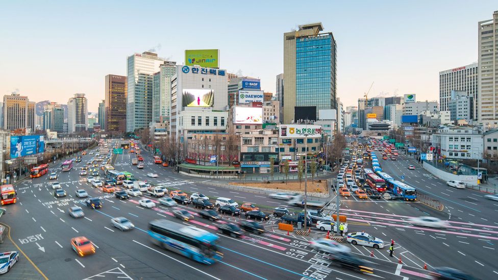 South Korean society is known for its speedy, ‘ppalli-ppalli’ culture (Credit: Nattee Chalermtiragool/Alamy)