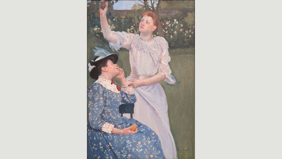 Cassatt showed that she could create beautiful images, such as Young Women Picking Fruit (1892), without using beautiful models (Credit: Carnegie Museum of Art, Pittsburgh) Cassatt showed that she could create beautiful images, such as Young Women Picking Fruit (1892), without using beautiful models (Credit: Carnegie Museum of Art, Pittsburgh)