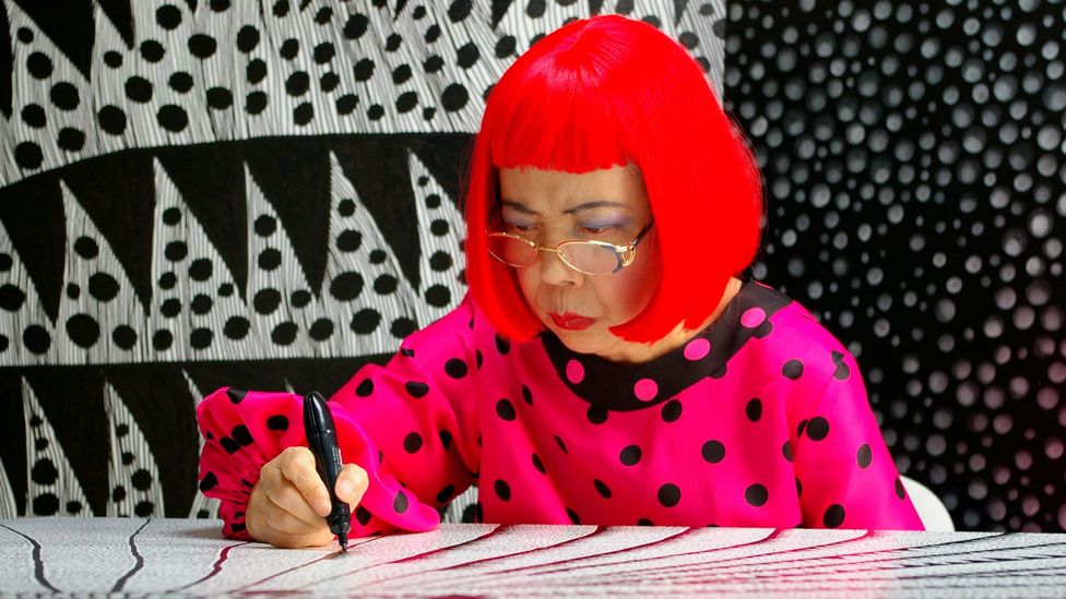 Blog - Famous modern & contemporary artist Yayoi Kusama - Artalistic