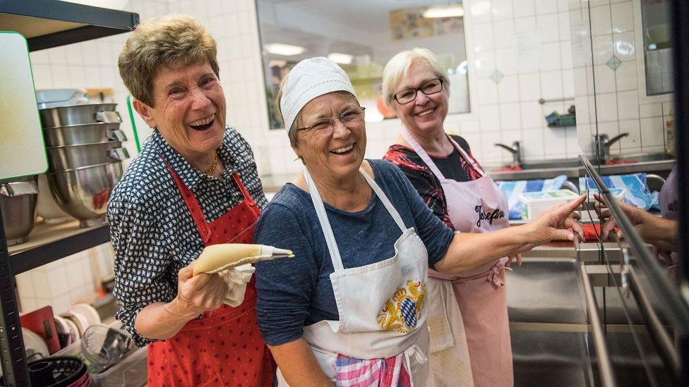 Kuchentratsch provides an extra source of income for pensioners, as well as a sense of community (Credit: Kuchentratsch)