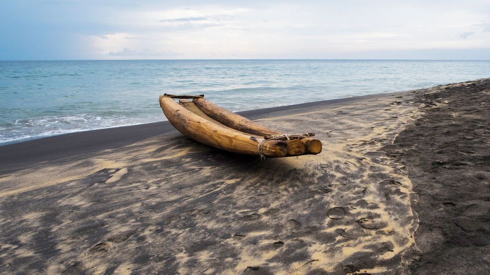 India's beautiful beaches may also hold the secret to its carbon-free future (Credit: Getty Images)