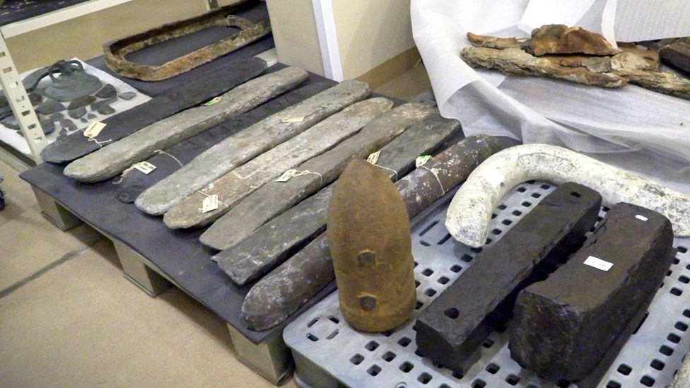 Documenting slave shipwrecks offers a new way to study the global slave trade (Credit: Werner Hoffmann) Documenting slave shipwrecks offers a new way to study the global slave trade (Credit: Werner Hoffmann)