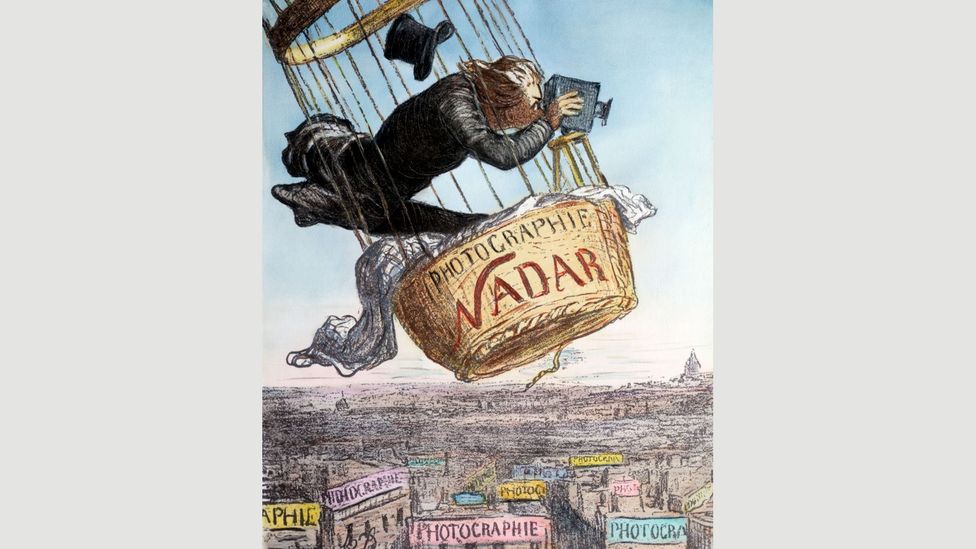 Nadar “elevating Photography to Art”, lithograph by Honoré Daumier, appearing in Le Boulevard, May 25, 1863 (Credit: Getty)