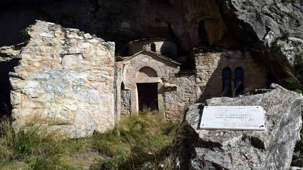 Byzantine chapels built into the cave’s entrance are reminders of the orthodox monks who once came here to escape religious persecution (Credit: Stav Dimitropoulos) Byzantine chapels built into the cave’s entrance are reminders of the orthodox monks who once came here to escape religious persecution (Credit: Stav Dimitropoulos)