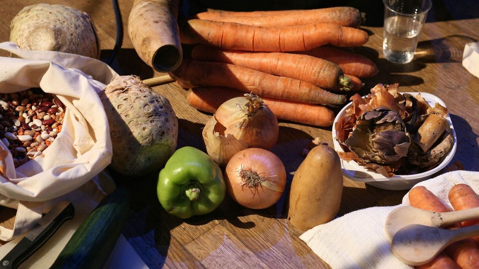Whatever vegetables the orchestra doesn't use are boiled into a soup and served to the audience (Credit: Heidrun Henke) Whatever vegetables the orchestra doesn't use are boiled into a soup and served to the audience (Credit: Heidrun Henke)