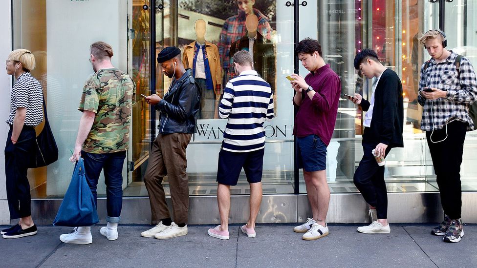 You don't have to be constantly organising coffee dates – quick-hit check-ins with social media contacts can maintain surprisingly strong connections (Credit: Getty Images) You don't have to be constantly organising coffee dates – quick-hit check-ins with social media contacts can maintain surprisingly strong connections (Credit: Getty Images)