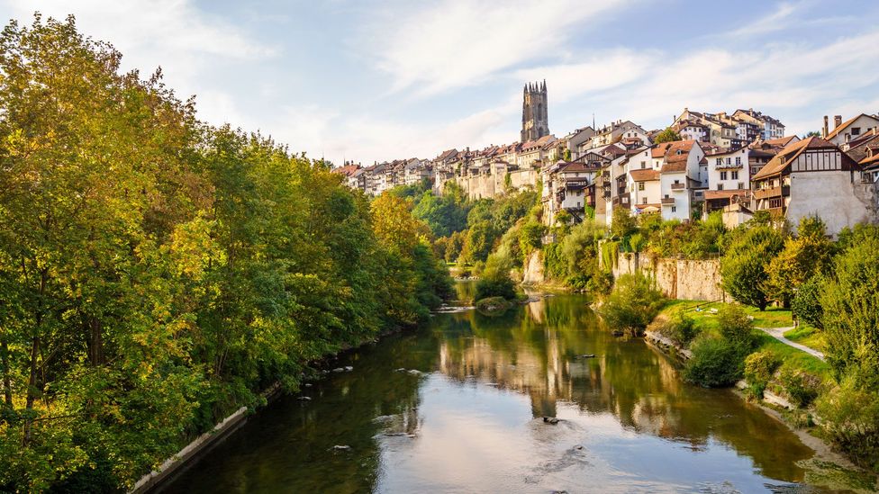 The canton of Fribourg straddles the border of French- and German-speaking Switzerland (Credit: Fribourg Region)