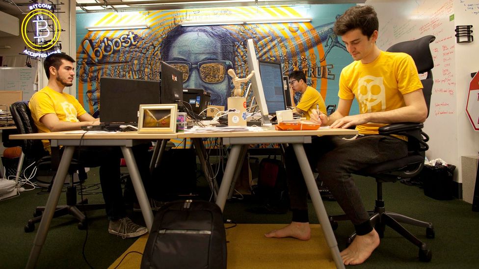 While casual dress codes have come to dominate Silicon Valley, experts say smartly nonconforming to other industries' dress codes can benefit you (Credit: Getty Images) While casual dress codes have come to dominate Silicon Valley, experts say smartly nonconforming to other industries' dress codes can benefit you (Credit: Getty Images)