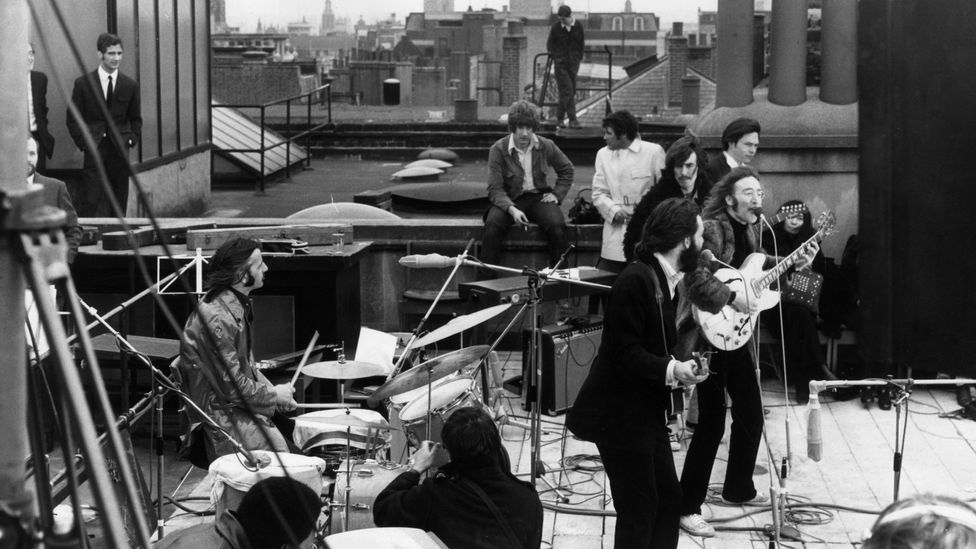 The Beatles on the roof of Apple singing Get Back The Beatles on the roof of Apple singing Get Back
