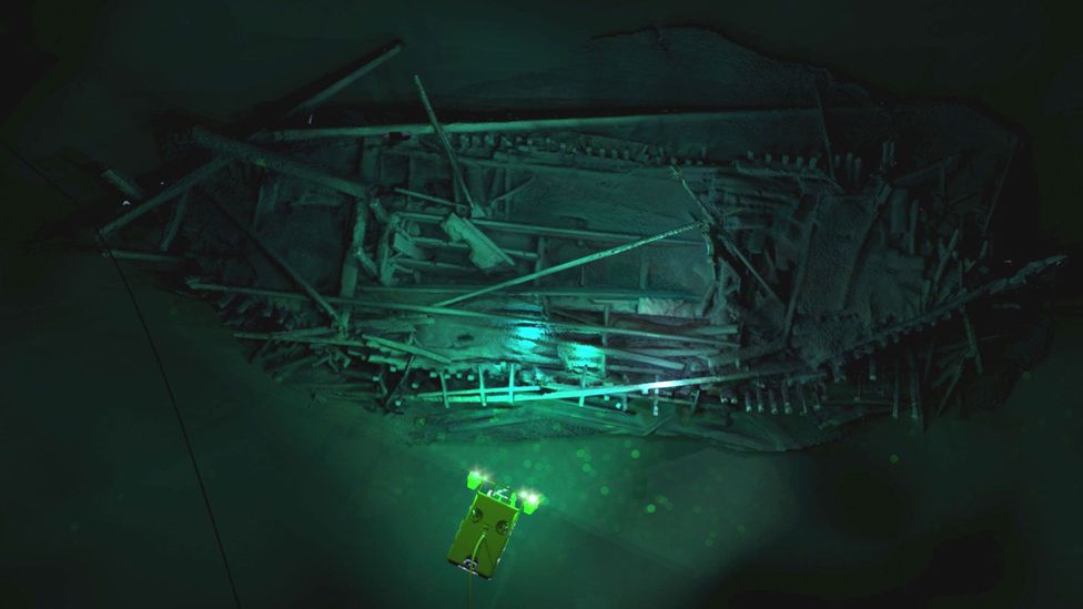 As only a few types of bacteria survive in Black Sea’s “anoxic sea”, shipwrecks can be preserved for millennia (Credit: Rodrigo Pacheco Ruiz) As only a few types of bacteria survive in Black Sea’s “anoxic sea”, shipwrecks can be preserved for millennia (Credit: Rodrigo Pacheco Ruiz)