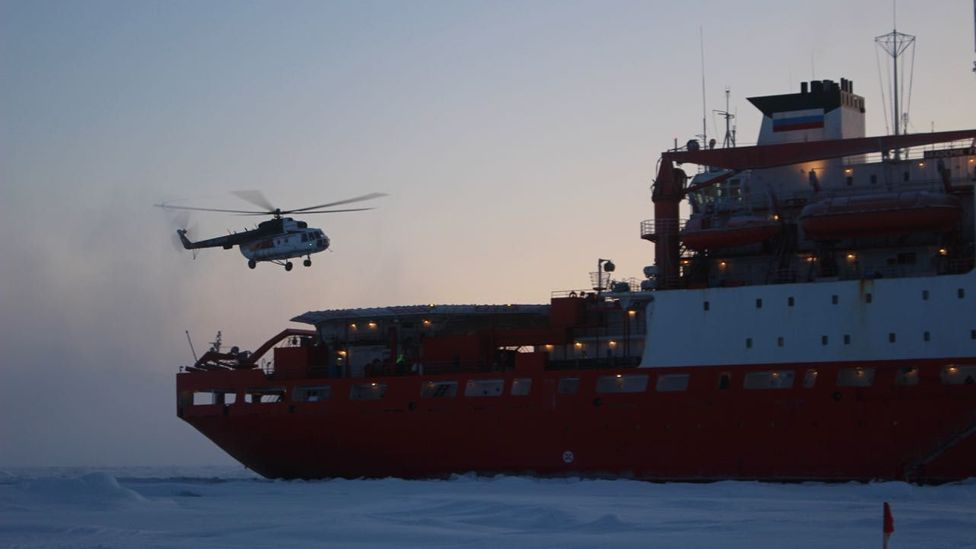 Helicopter flights to deploy data-gathering buoys on the drifting ice are at the mercy of the weather conditions (Credit: Martha Henriques) Helicopter flights to deploy data-gathering buoys on the drifting ice are at the mercy of the weather conditions (Credit: Martha Henriques)