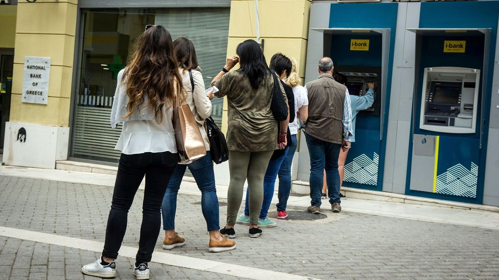 People value the services more when they can see work being done so some ATMs use animations while people wait for their cash (Credit: Alamy) People value the services more when they can see work being done so some ATMs use animations while people wait for their cash (Credit: Alamy)