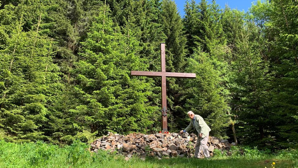 The 8.5km Jáchymov Hell trail honours those who lost their lives imprisoned in the town's Soviet concentration camp (Credit: Eliot Stein) The 8.5km Jáchymov Hell trail honours those who lost their lives imprisoned in the town's Soviet concentration camp (Credit: Eliot Stein)