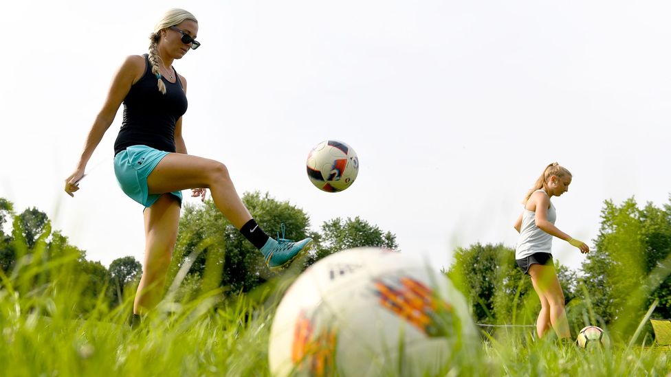Former professional soccer player Brittni Souder now teaches young players how to avoid concussions (Credit: Getty Images) Former professional soccer player Brittni Souder now teaches young players how to avoid concussions (Credit: Getty Images)