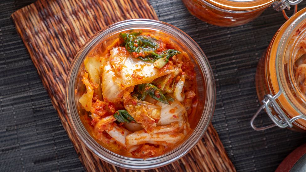 How to pronounce kimchi in Spanish?