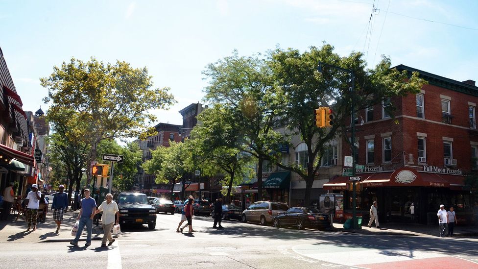 angelo-s-of-mulberry-st-little-italy-restaurant-new-york-city