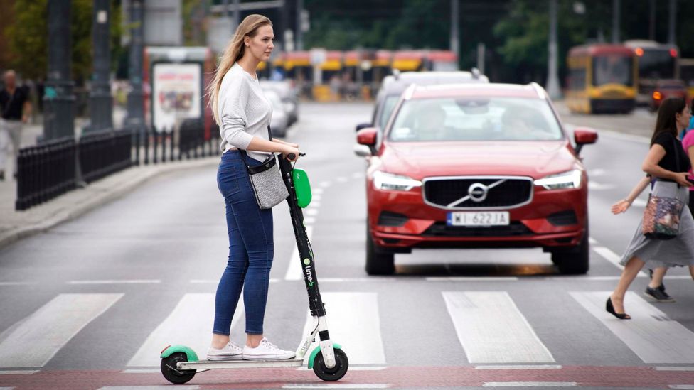 Even monitoring your carbon footprint, without adding incentives for cutting it, can encourage people to reduce their emissions (Credit: Getty Images) Even monitoring your carbon footprint, without adding incentives for cutting it, can encourage people to reduce their emissions (Credit: Getty Images)