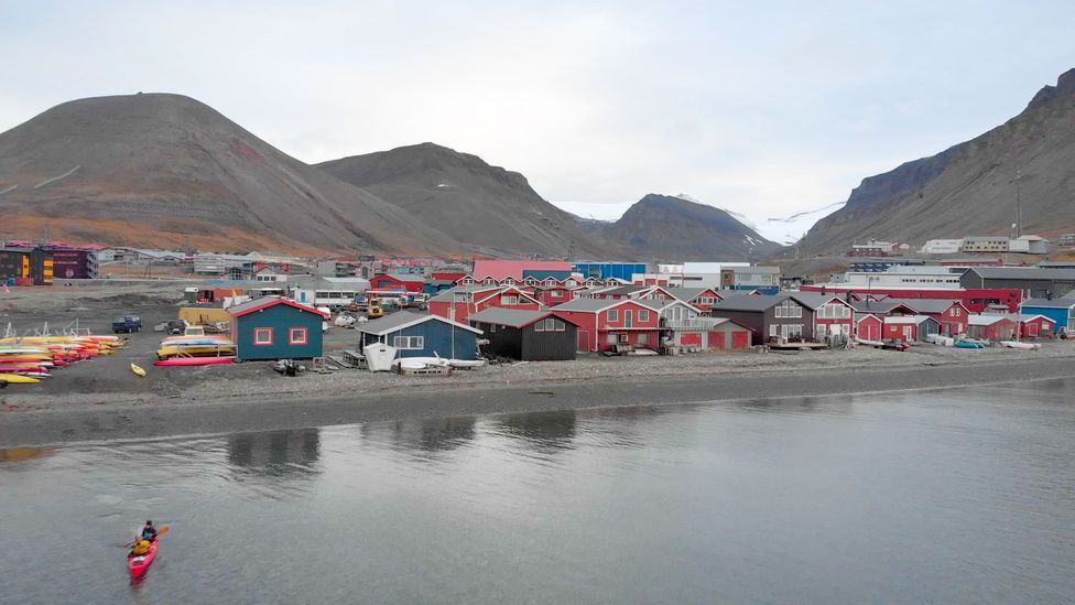 Isolated on the polar archipelago of Svalbard at 78 degrees north, Longyearbyen is the world’s northernmost permanent settlement (Credit: Werner Hoffmann)