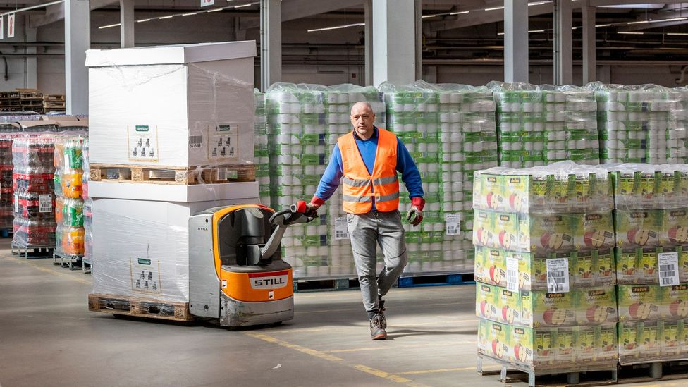 About four months of food inventory are stored between the factory and grocery store at any one time. (Credit: Getty Images)