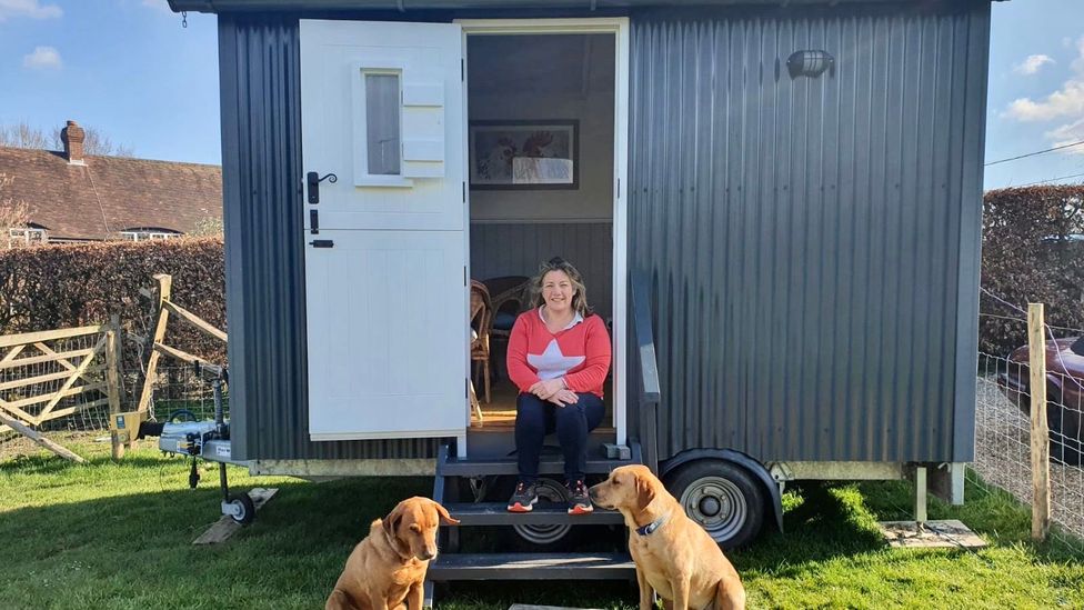 Emma Cantrill and her husband rented a shepherds hut to use as a home office, after finding it too distracting to work in the house (Credit: Emma Cantrill) Emma Cantrill and her husband rented a shepherds hut to use as a home office, after finding it too distracting to work in the house (Credit: Emma Cantrill)
