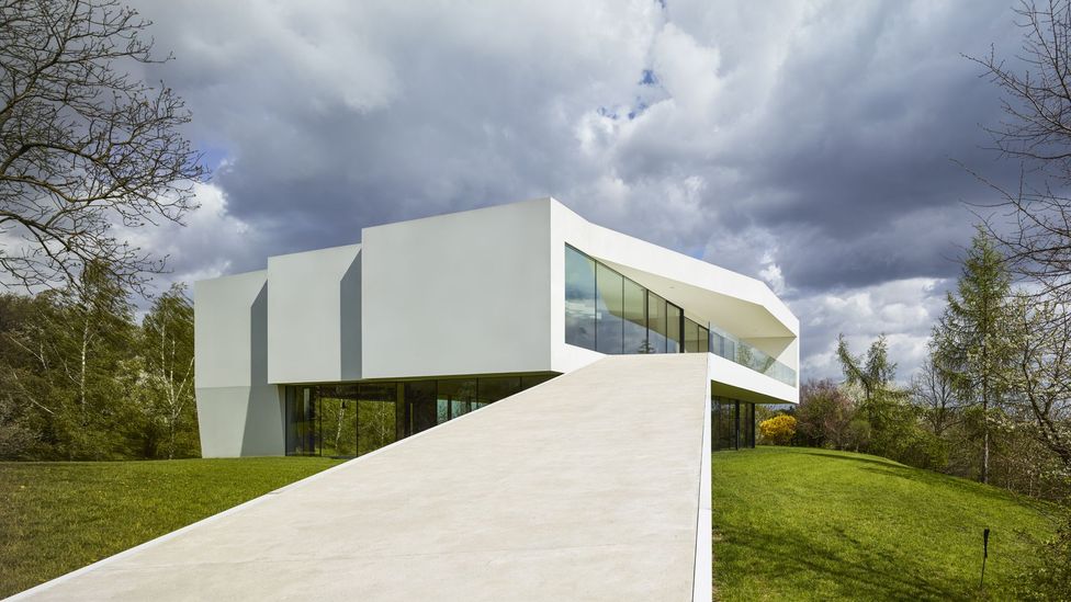 The futuristic By the Way House by KWK Promes is located in the Polish countryside (Credit: Juliusz Sokoaowski)